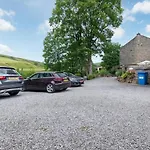 2 Bed In Oc-ds320 펜션 Thwaite